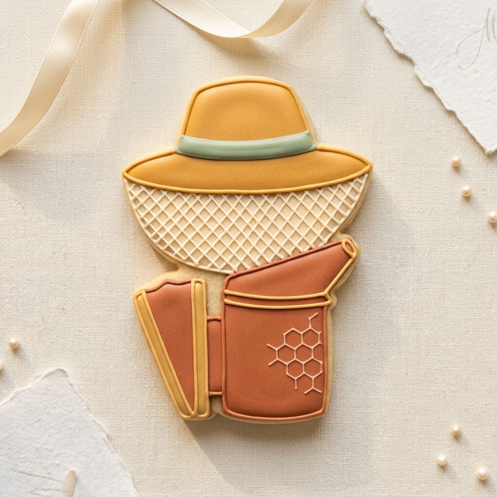 Beekeeper Veil Smoker Tin Cookie Cutter, 3D Printed Wedding Theme