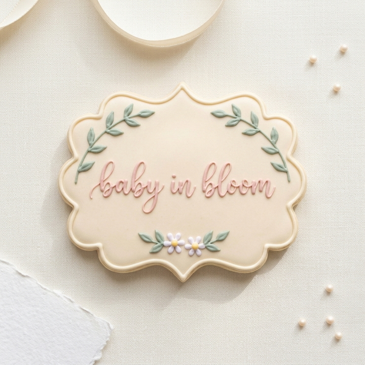 Scalloped Oval Plaque Cookie Cutter, 3D Printed Message Plaque