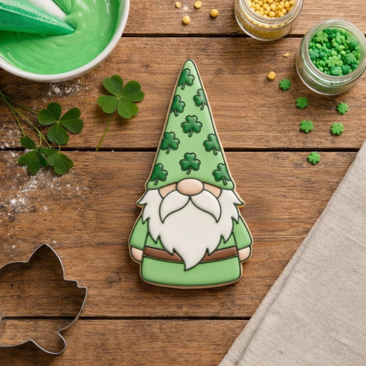 Shamrock Hat Gnome Cookie Cutter | St. Patrick&