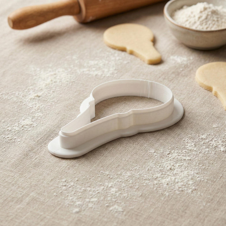 Golf Ball on Tee Cookie Cutter, 3D Printed for Cookies and Fondant